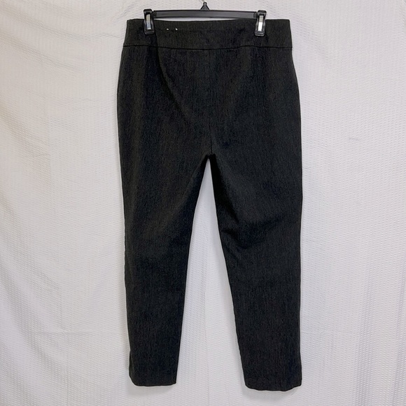 Chico’s Fabulously Slimming Basic Pull on Ankle Length Charcoal Pant - Sz 2 (L) - Picture 3 of 7